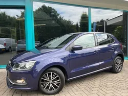 Blauw Gebruikt 2016 VW Polo Allstar Hatchback | € 11.990 (Eerlijke prijs)