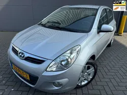 Grijs Gebruikt 2011 Hyundai i20 Hatchback | € 3.999 (Goede deal)