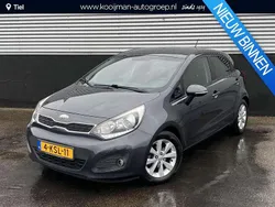 Grijs Gebruikt 2013 Kia Rio Hatchback | € 8.400 (Duur)