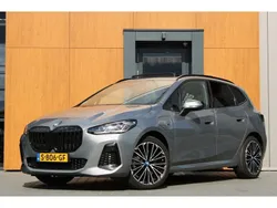 Grijs Gebruikt 2023 BMW 230 Stationwagen | € 41.950