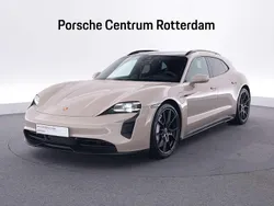 Beige Gebruikt 2022 Porsche Taycan GTS Sport Turismo Sedan | € 89.900 (Eerlijke prijs)