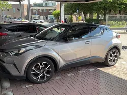 Grijs Gebruikt 2019 Toyota C-HR Style SUV | € 19.945 (Eerlijke prijs)