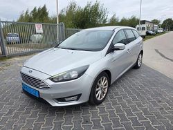 Grijs Gebruikt 2017 Ford Focus Titanium Stationwagen | € 5.750 (Goede deal)