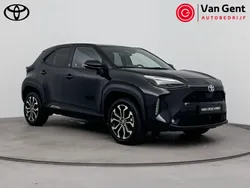 Zwart Gebruikt 2023 Toyota Yaris Cross Edition SUV | € 30.999 (Iets duurder)