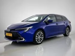Blauw, metallic lak Gebruikt 2023 Toyota Corolla Edition Stationwagen | € 31.445 (Iets duurder)