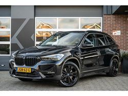 Zwart Gebruikt 2022 BMW X1 Sport Line SUV | € 32.900 (Eerlijke prijs)