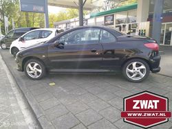 Zwart Gebruikt 2001 Peugeot 206 CC Cabriolet | € 2.495