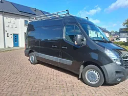 Zwart Gebruikt 2021 Opel Movano Van | € 12.950 (Goede deal)