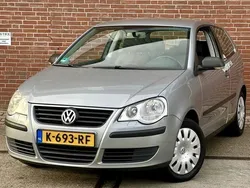 Grijs Gebruikt 2006 VW Polo Trendline Hatchback | € 2.950 (Eerlijke prijs)