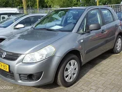 Grijs Gebruikt 2007 Suzuki SX4 MPV | € 3.950 (Iets duurder)