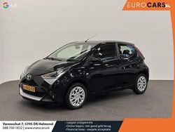 Zwart Gebruikt 2021 Toyota Aygo X-play Hatchback | € 10.450 (Eerlijke prijs)