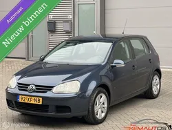 Grijs Gebruikt 2007 VW Golf V Hatchback | € 4.650 (Iets duurder)