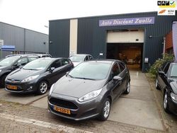 Grijs Gebruikt 2016 Ford Fiesta Style Hatchback | € 5.250 (Eerlijke prijs)