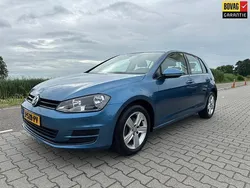 Blauw Gebruikt 2015 VW Golf VII Trendline Hatchback | € 9.950 (Goede deal)