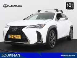 Wit, metallic lak Gebruikt 2019 Lexus UX Sport Line SUV | € 24.495