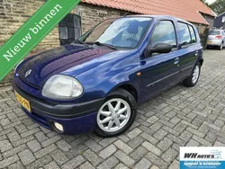 Blauw Gebruikt 1999 Renault Clio II Hatchback | € 1.945 (Eerlijke prijs)