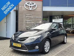 Grijs Gebruikt 2014 Toyota Auris Hybrid Hatchback | € 10.940 (Eerlijke prijs)