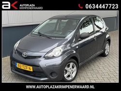 Grijs Gebruikt 2012 Toyota Aygo Comfort Hatchback | € 5.450 (Eerlijke prijs)