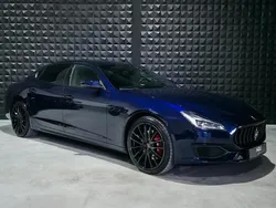 , metallic lak Gebruikt 2018 Maserati Quattroporte Sedan | € 69.900 (Duur)