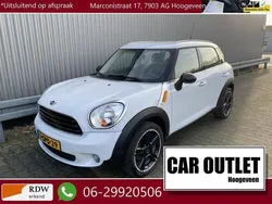 Wit, metallic lak Gebruikt 2013 Mini One Countryman Business SUV | € 8.450 (Eerlijke prijs)