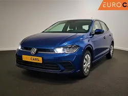Blauw Gebruikt 2022 VW Polo Life Hatchback | € 19.290 (Goede deal)
