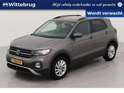 Grijs, metallic lak Gebruikt 2021 VW T-Cross Life SUV | € 20.250 (Goede deal)