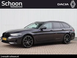 Grijs Gebruikt 2021 BMW 530e Executive Stationwagen | € 32.900 (Super prijs)
