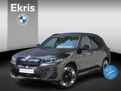 Grijs Gebruikt 2022 BMW iX3 Executive SUV | € 40.900 (Eerlijke prijs)