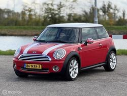 Rood Gebruikt 2009 Mini Cooper Hatchback | € 3.950 (Duur)