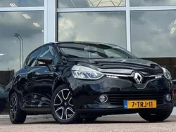 Zwart, metallic lak Gebruikt 2014 Renault Clio IV Dynamique Hatchback | € 4.994 (Super prijs)