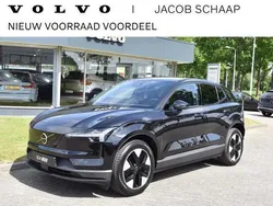 Zwart, metallic lak Nieuw 2025 Volvo EX30 Core SUV | € 39.045