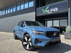 Blauw, metallic lak Gebruikt 2022 Volvo XC40 Ultimate SUV | € 35.950 (Eerlijke prijs)
