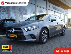 Grijs Gebruikt 2019 Mercedes A180 Business Hatchback | € 23.250 (Goede deal)