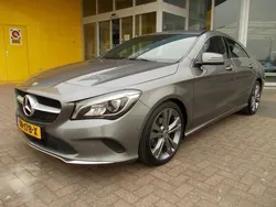 Grijs, metallic lak Gebruikt 2018 Mercedes CLA180 Sedan | € 24.450