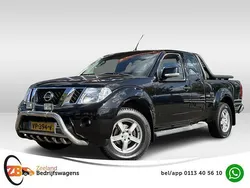 Zwart Gebruikt 2015 Nissan Navara Pickup | € 16.250 (Eerlijke prijs)