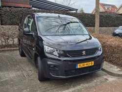 Zwart Gebruikt 2021 Peugeot Partner Premium MPV | € 12.500 (Eerlijke prijs)