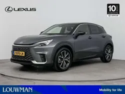 Grijs Gebruikt 2024 Lexus LBX SUV | € 37.445 (Goede deal)