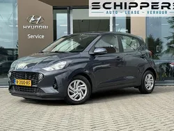Grijs Gebruikt 2022 Hyundai i10 Comfort Hatchback | € 13.900 (Eerlijke prijs)