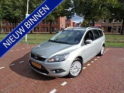 Groen Gebruikt 2009 Ford Focus Titanium Stationwagen | € 3.944 (Eerlijke prijs)