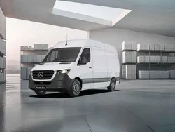 Wit Nieuw 2025 Mercedes Sprinter Van | € 63.400