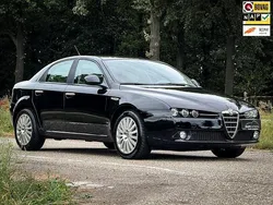 Zwart Gebruikt 2006 Alfa Romeo 159 Distinctive Sedan | € 4.899 (Iets duurder)