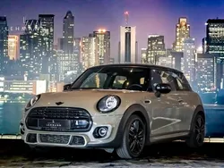 Grijs Gebruikt 2019 Mini Cooper Hatchback | € 18.750 (Iets duurder)