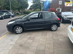 Grijs Gebruikt 2010 Peugeot 206+ Hatchback | € 1.999 (Eerlijke prijs)
