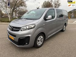 Grijs (metallic) Gebruikt 2019 Opel Vivaro Edition MPV | € 15.995 (Goede deal)