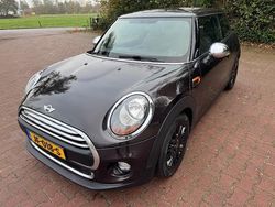 Bruin Gebruikt 2016 Mini ONE Business Hatchback | € 12.600 (Iets duurder)