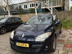Blauw Gebruikt 2009 Renault Mégane III Hatchback | € 1.800