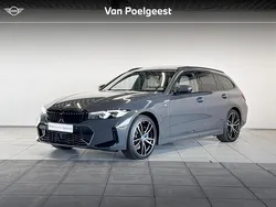 Grijs, metallic lak Gebruikt 2024 BMW 320e M Sport Stationwagen | € 49.895 (Duur)