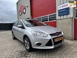 Grijs Gebruikt 2014 Ford Focus Hatchback | € 5.875 (Eerlijke prijs)