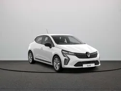 Wit Nieuw 2025 Renault Clio V Evolution Hatchback | € 25.865 (Super prijs)