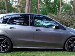 Grijs Gebruikt 2022 Mercedes B180 Business MPV | € 30.500 (Iets duurder)